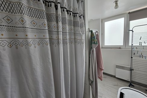 20260929_095534